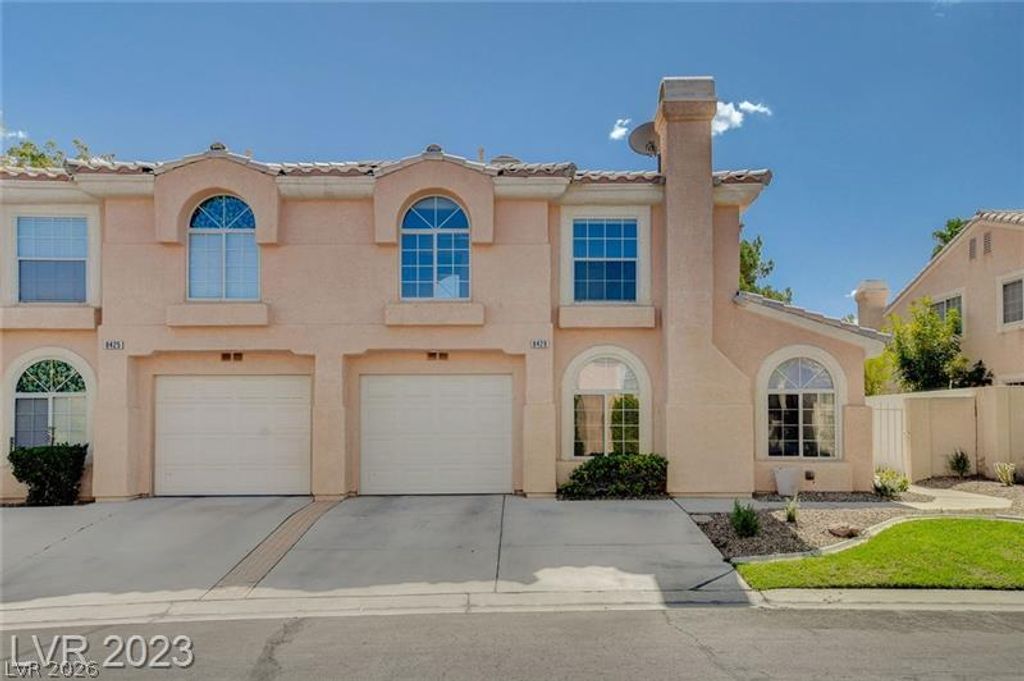 8429 Sewards Bluff Avenue, Las Vegas, NV 89129