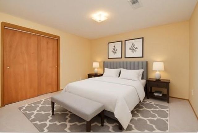 512 Town And Country Drive, El Campo, TX 77437