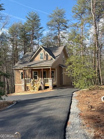 18 Creek Bend Point, Cleveland, GA 30528