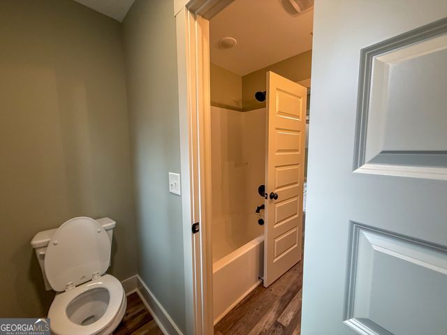 18 Creek Bend Point, Cleveland, GA 30528