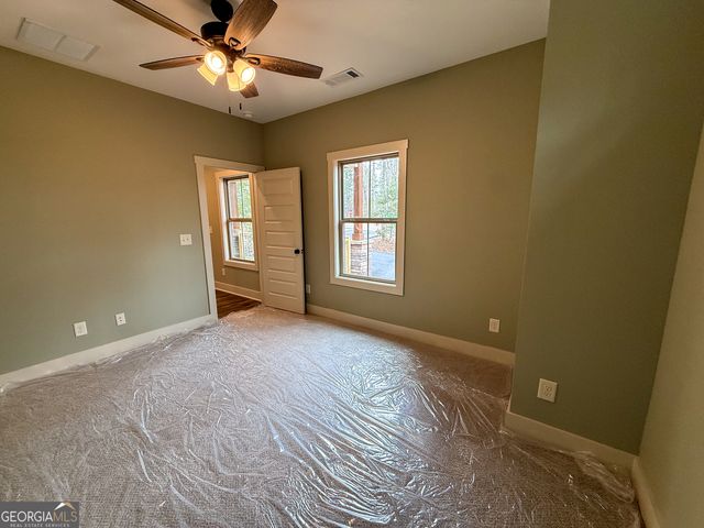 18 Creek Bend Point, Cleveland, GA 30528