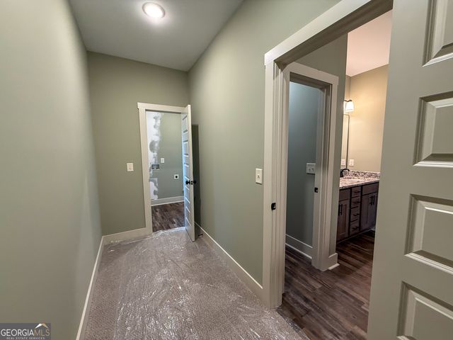 18 Creek Bend Point, Cleveland, GA 30528