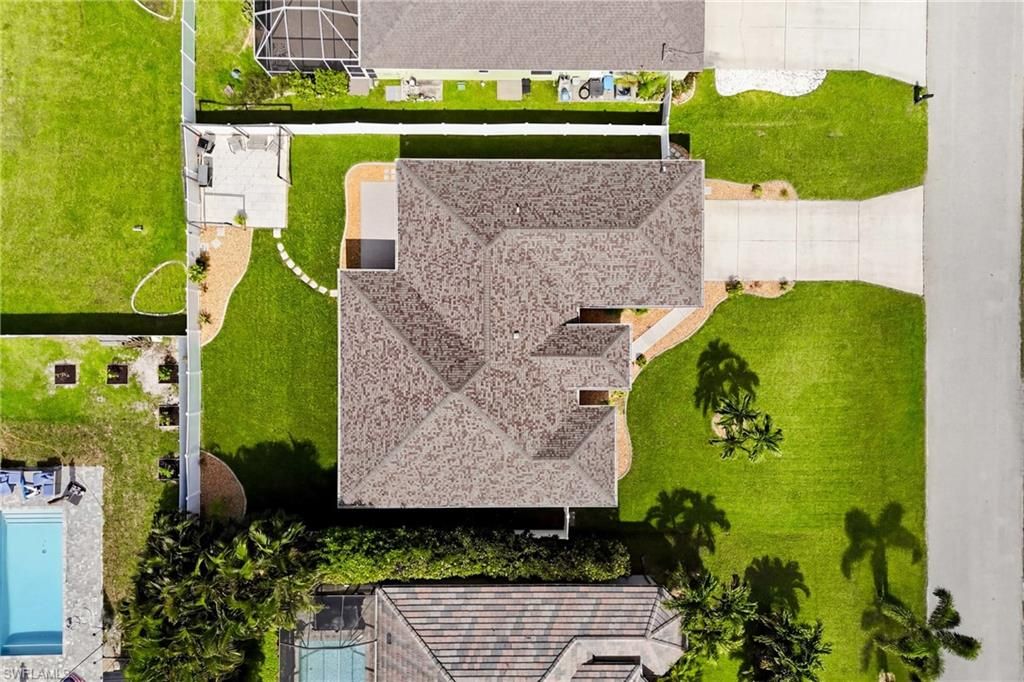 Image 41 of property listing at 2658 SW 31st LN, Cape Coral, FL 33914