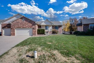 8811 W Britton Ct, Wichita, KS 67205