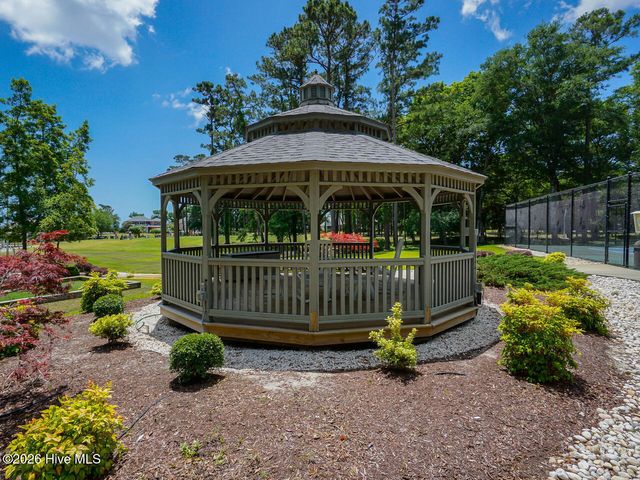 284 Atlantic Court SW, Supply, NC 28462