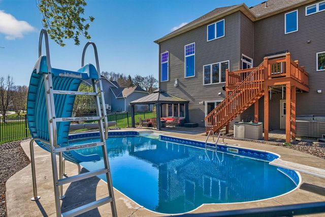 10638 Shady Oak Court N, Champlin, MN 55316