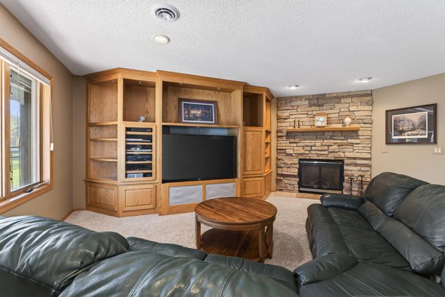 10638 Shady Oak Court N, Champlin, MN 55316