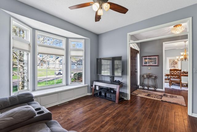 10638 Shady Oak Court N, Champlin, MN 55316