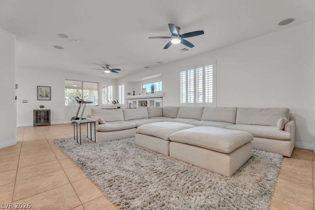 8221 Glistening Rush Street, Las Vegas, NV 89131 — photo 3