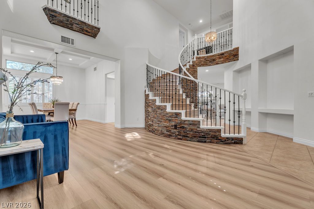 8221 Glistening Rush Street, Las Vegas, NV 89131 — photo 4