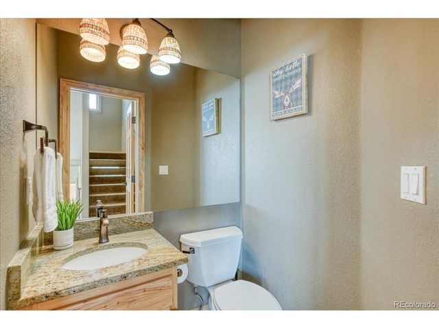 1813 Stellar Dr, Silverthorne, CO 80498