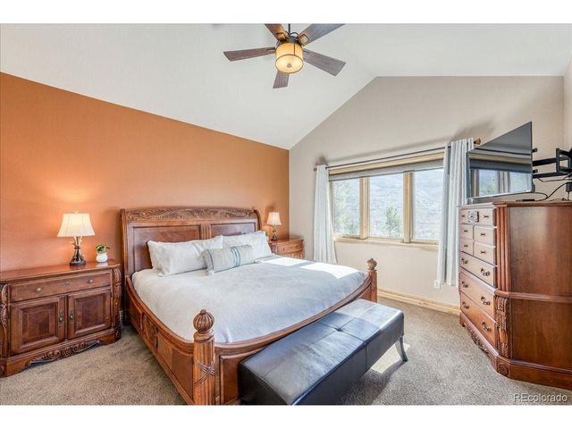 1813 Stellar Dr, Silverthorne, CO 80498