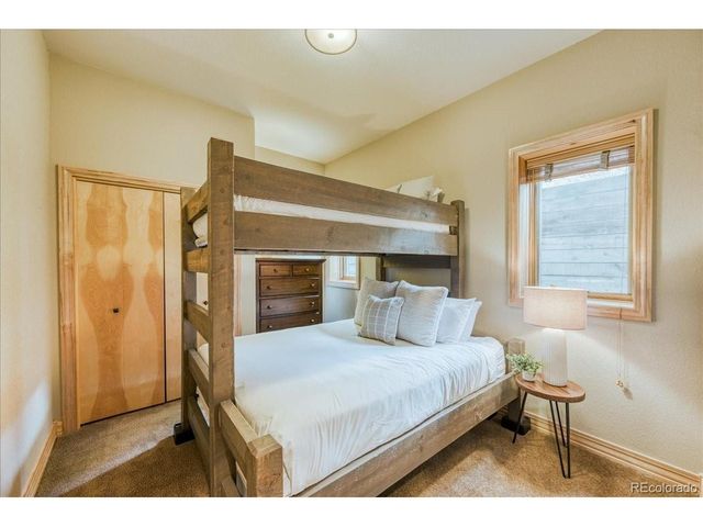 1813 Stellar Dr, Silverthorne, CO 80498