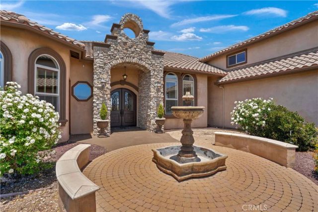 32032 La Serena, Temecula, CA 92591