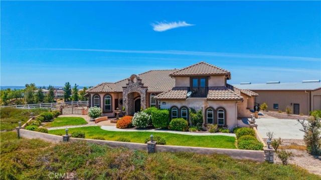 32032 La Serena, Temecula, CA 92591