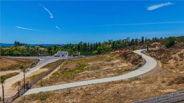 32032 La Serena, Temecula, CA 92591
