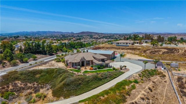 32032 La Serena, Temecula, CA 92591