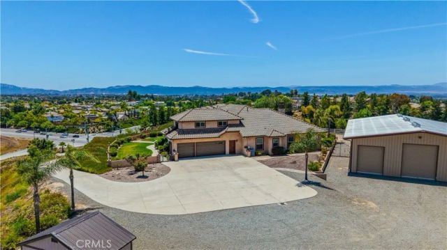 32032 La Serena, Temecula, CA 92591