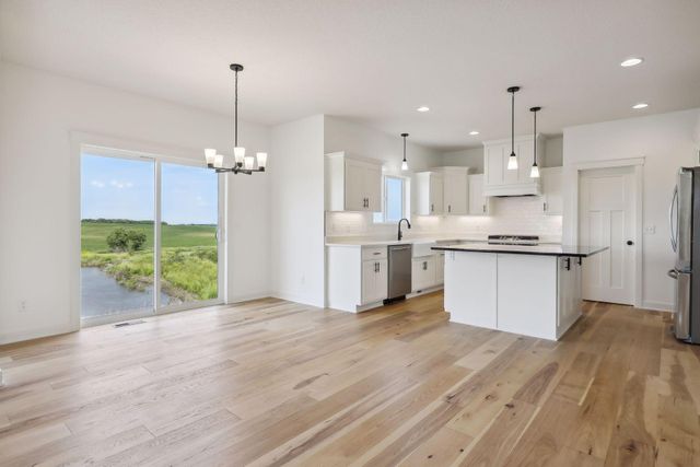 6534 157th Street, Savage, MN 55378