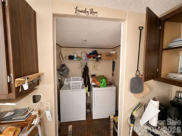 915 Jay Burke Road, Taylorsville, NC 28681