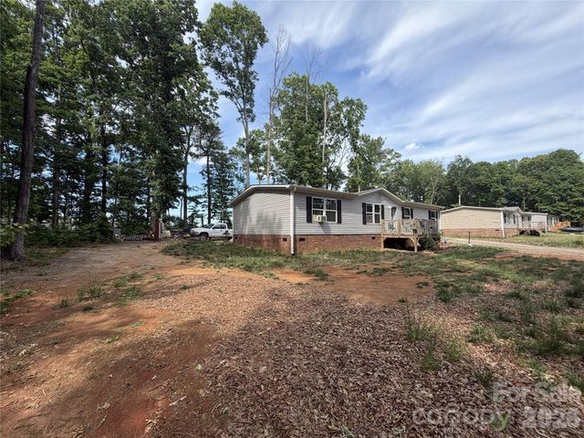 915 Jay Burke Road, Taylorsville, NC 28681