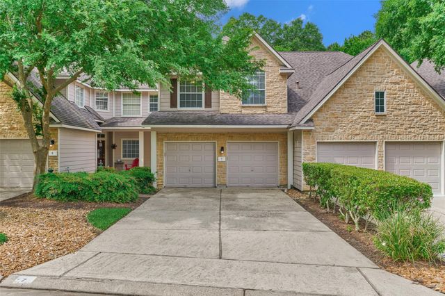 7 W Greenhill Terrace Place, The Woodlands, TX 77382