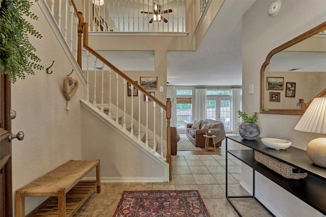 7 W Greenhill Terrace Place, The Woodlands, TX 77382