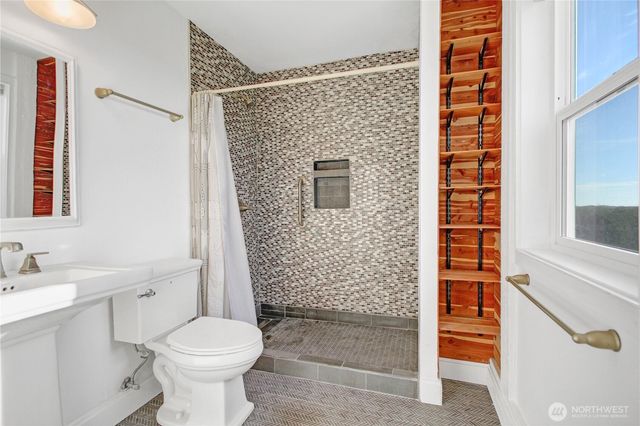 35302 I Place, Ocean Park, WA 98640