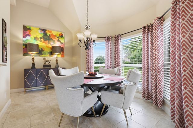186 Las Colinas Trail, Cross Roads, TX 76227