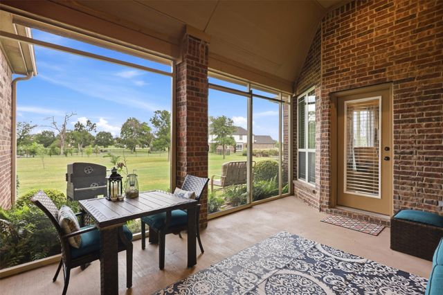 186 Las Colinas Trail, Cross Roads, TX 76227