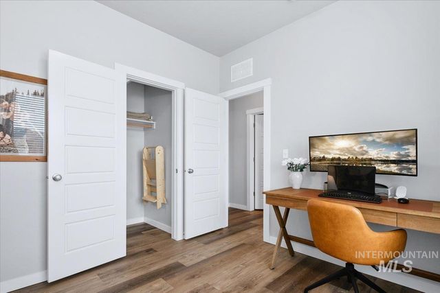 4215 N Pindus Avenue, Meridian, ID 83646