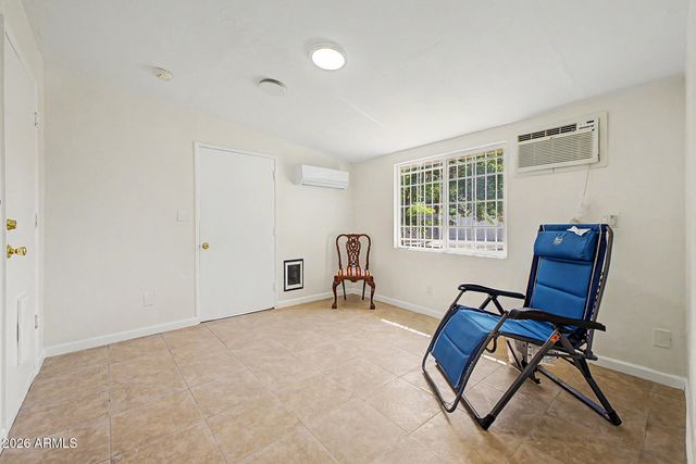 6138 N 15TH Avenue, Phoenix, AZ 85015
