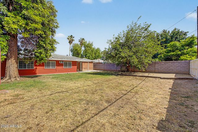6138 N 15TH Avenue, Phoenix, AZ 85015