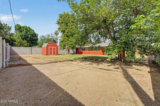 6138 N 15TH Avenue, Phoenix, AZ 85015