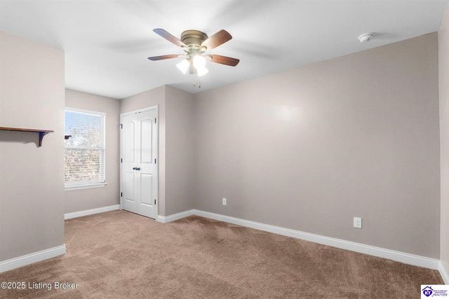 316 Merlot Court, Vine Grove, KY 40175