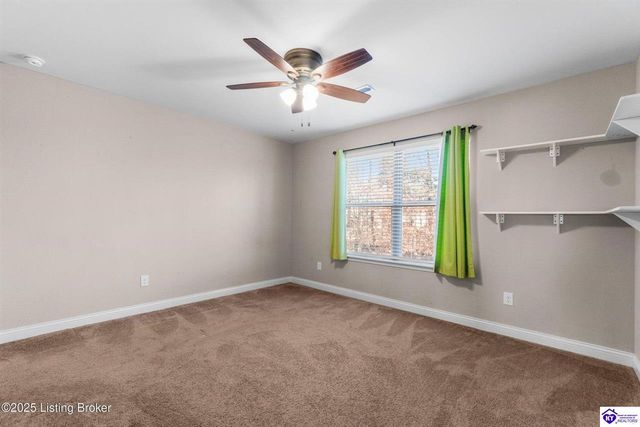 316 Merlot Court, Vine Grove, KY 40175