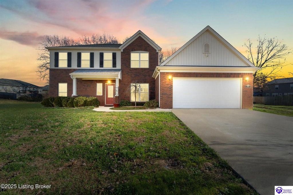 316 Merlot Court, Vine Grove, KY 40175
