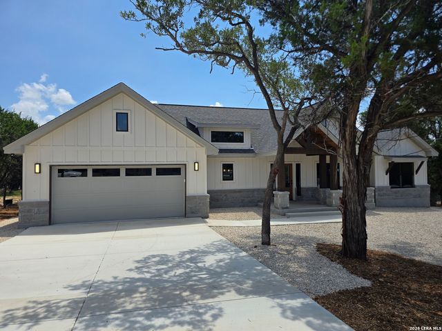 1247 MARLYS AVE, Canyon Lake, TX 78133