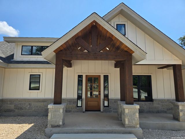 1247 MARLYS AVE, Canyon Lake, TX 78133