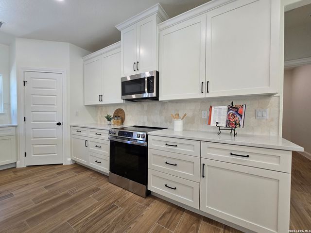 1247 MARLYS AVE, Canyon Lake, TX 78133