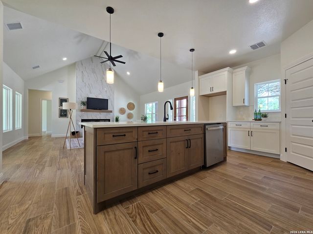 1247 MARLYS AVE, Canyon Lake, TX 78133