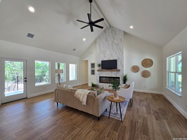 1247 MARLYS AVE, Canyon Lake, TX 78133