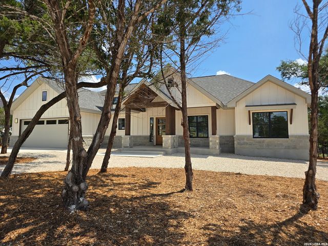 1247 MARLYS AVE, Canyon Lake, TX 78133