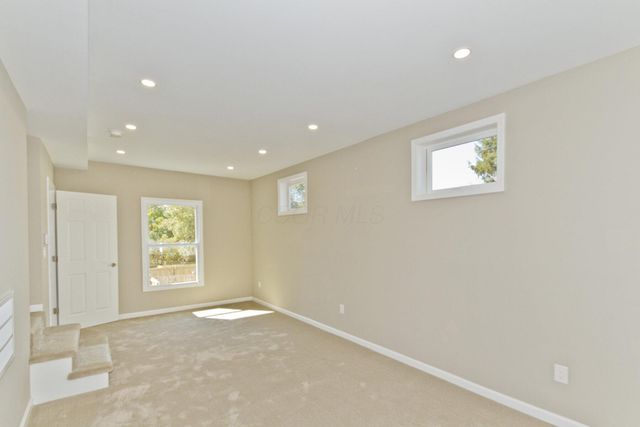 205 N Gould Road, Columbus, OH 43209