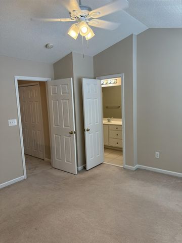 649 Wilshire Ln Unit 649, Murrells Inlet, SC 29576