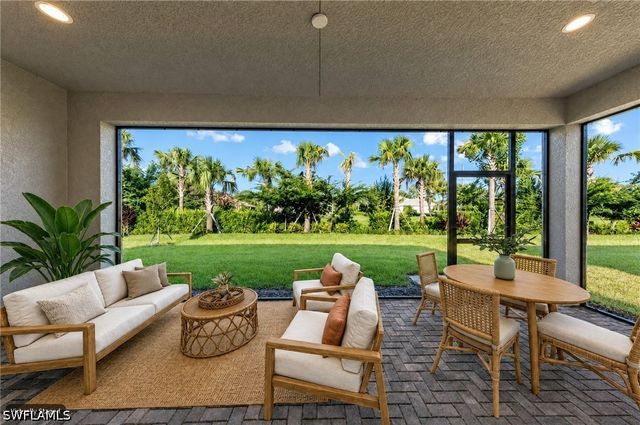 20944 Thistle Leaf LN, Estero, FL 33928