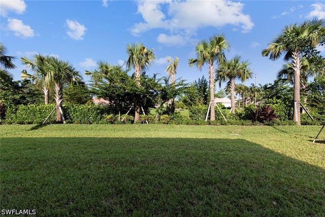 20944 Thistle Leaf LN, Estero, FL 33928