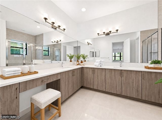 20944 Thistle Leaf LN, Estero, FL 33928