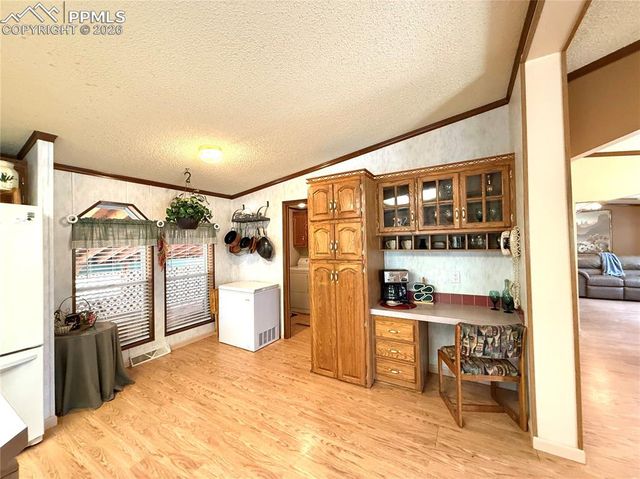 17 Amanda Circle, Florissant, CO 80816