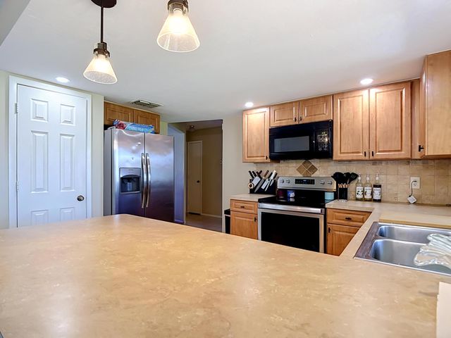 1832 SE Van Loon Terrace, Cape Coral, FL 33990